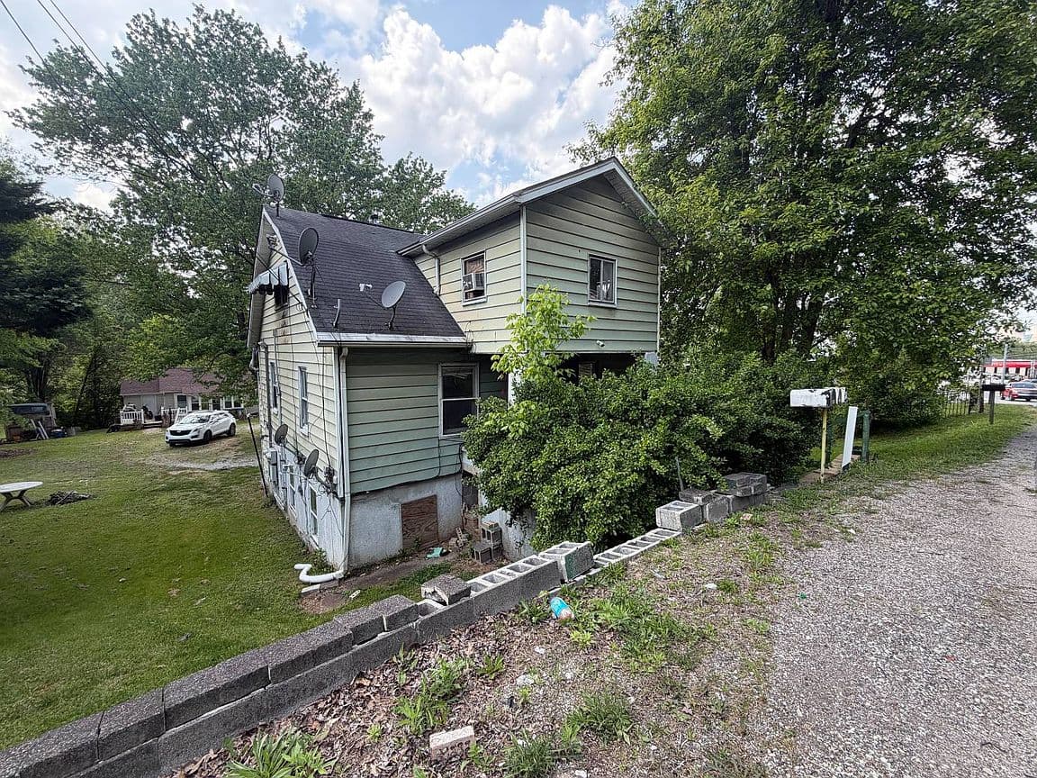 Primary listing photo