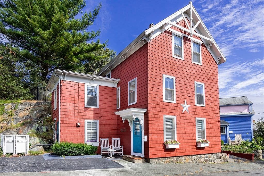 Primary listing photo