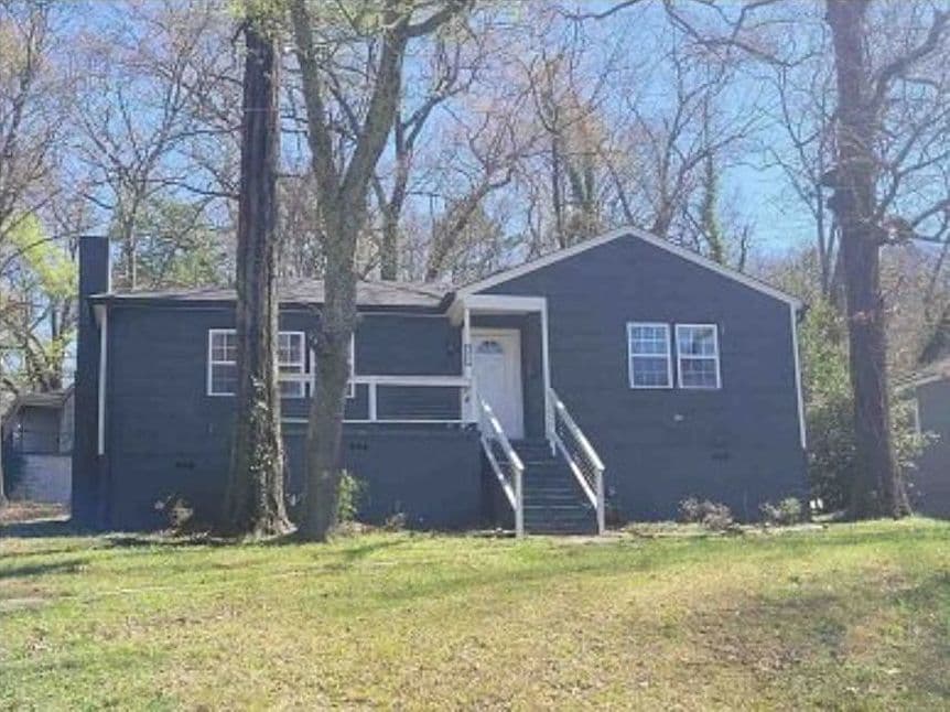 Primary listing photo