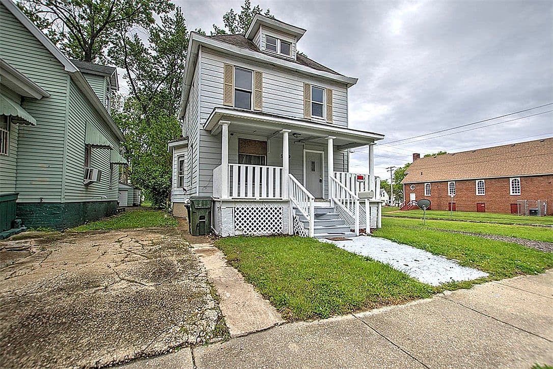 Primary listing photo