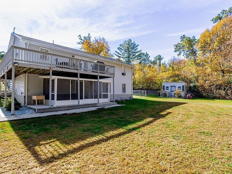 Listing photo 3