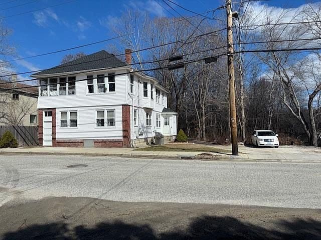 Listing photo