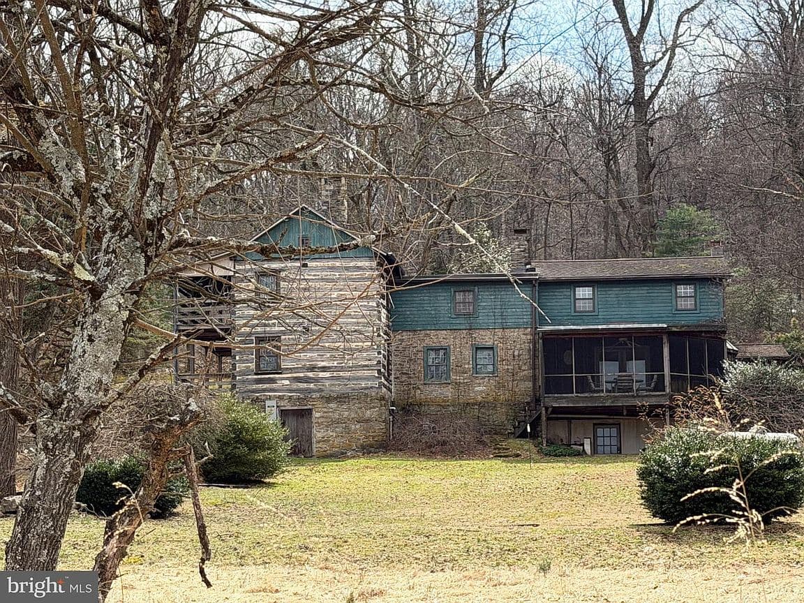 Primary listing photo