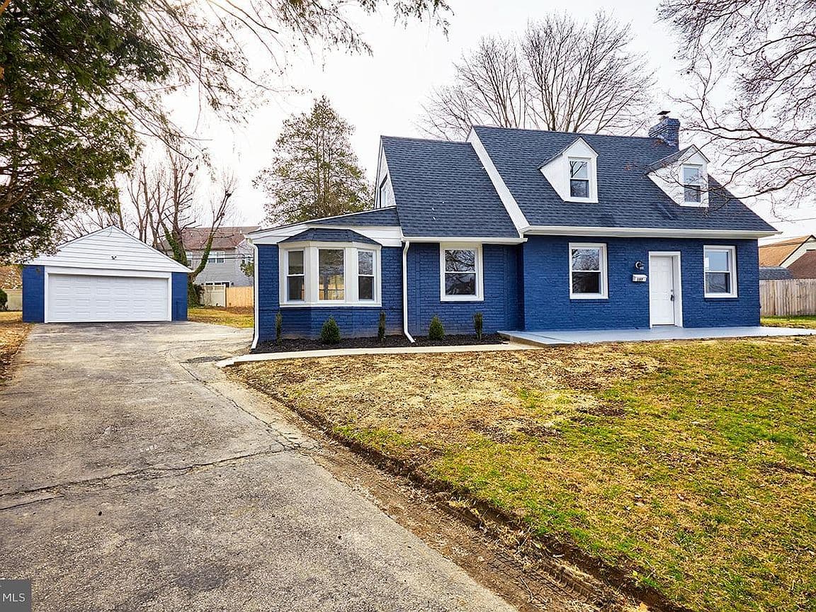 Primary listing photo