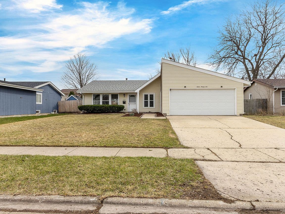 Primary listing photo