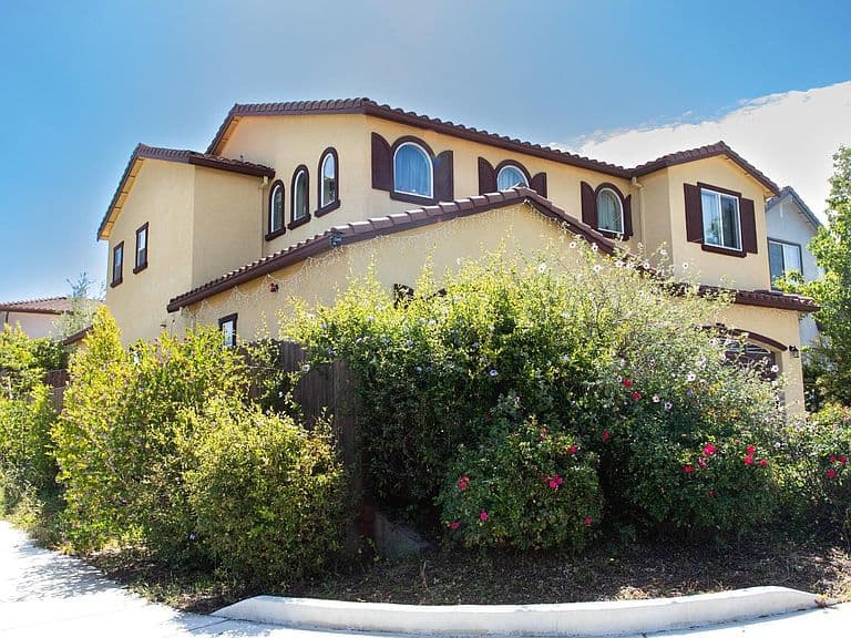 Listing photo 5