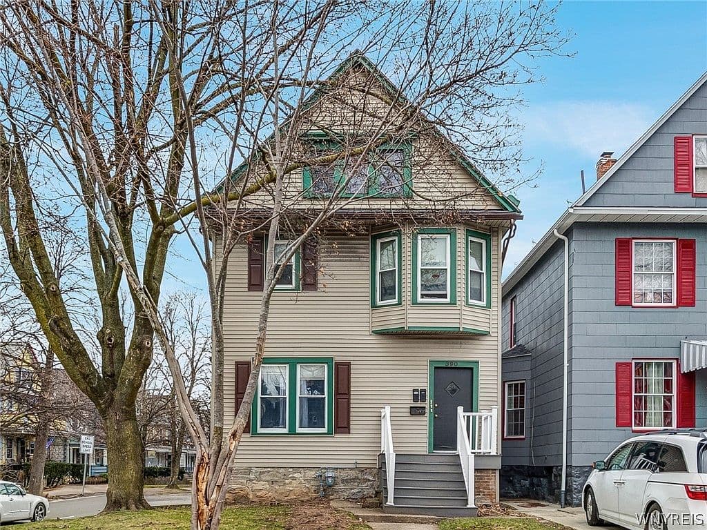 Primary listing photo