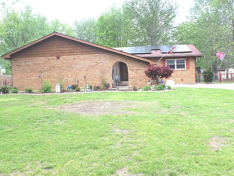 Listing photo