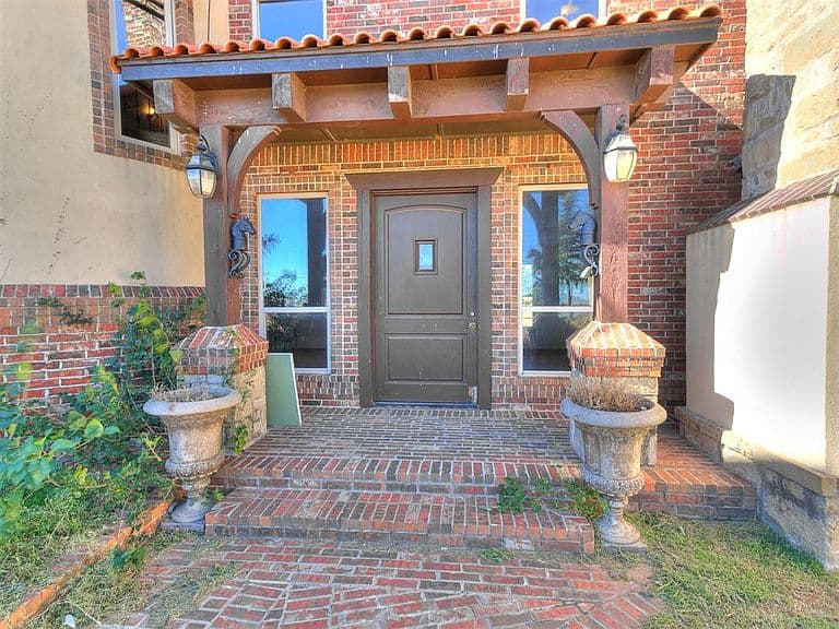 Listing photo 4