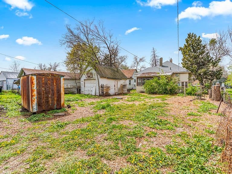 Listing photo 4