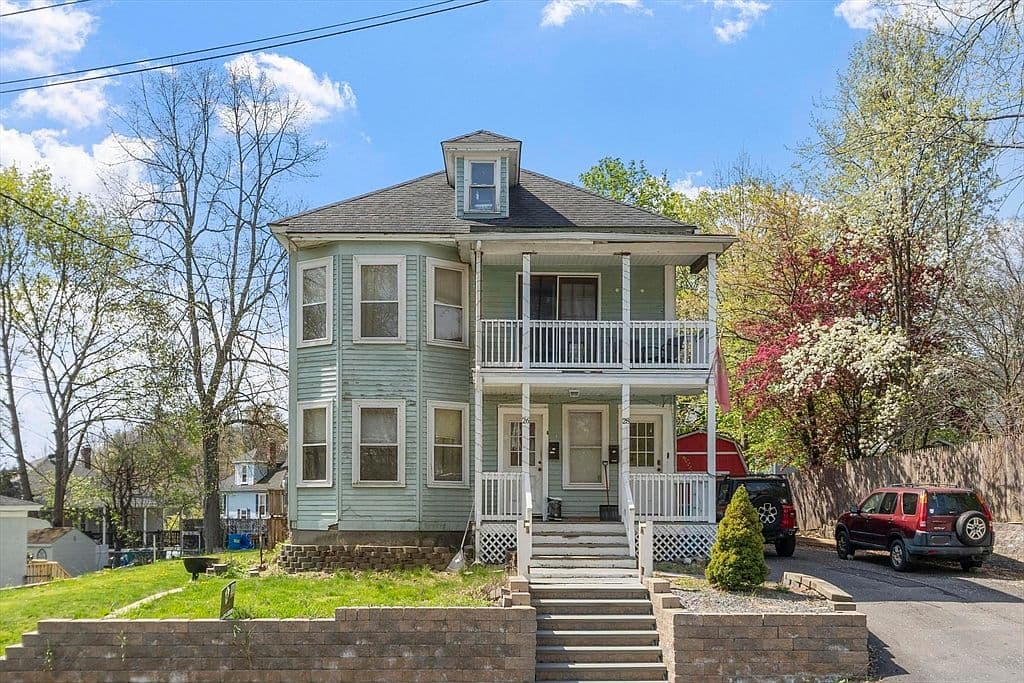 Primary listing photo