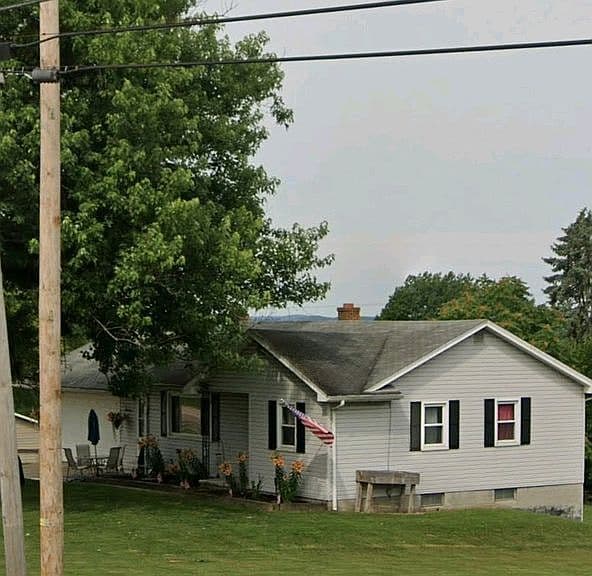 Listing photo