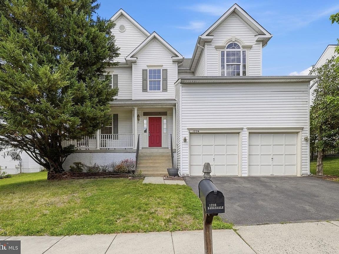 Primary listing photo