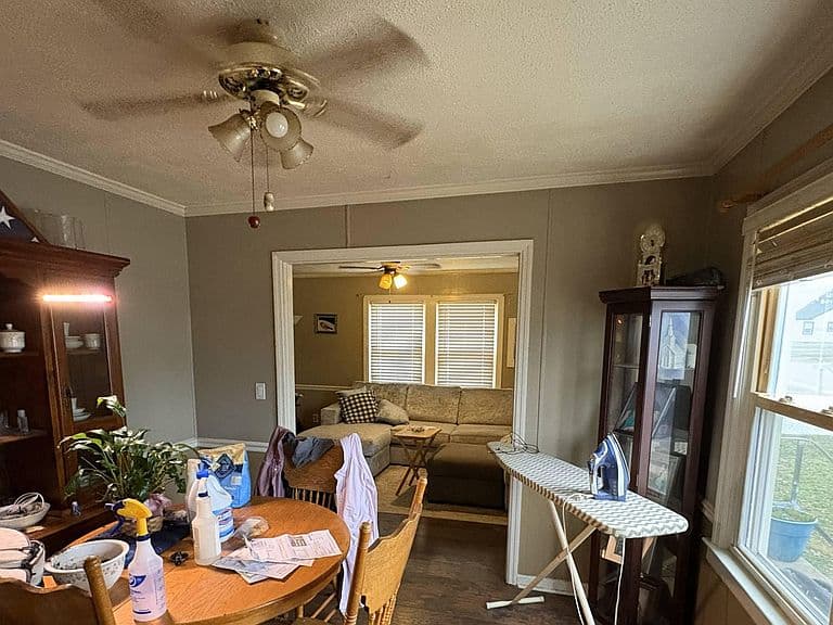 Listing photo 5