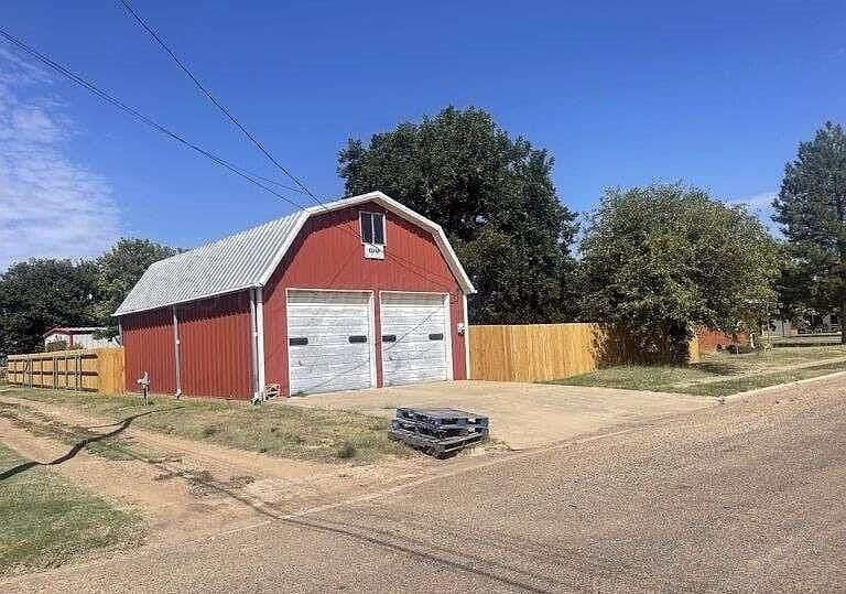 Listing photo 4