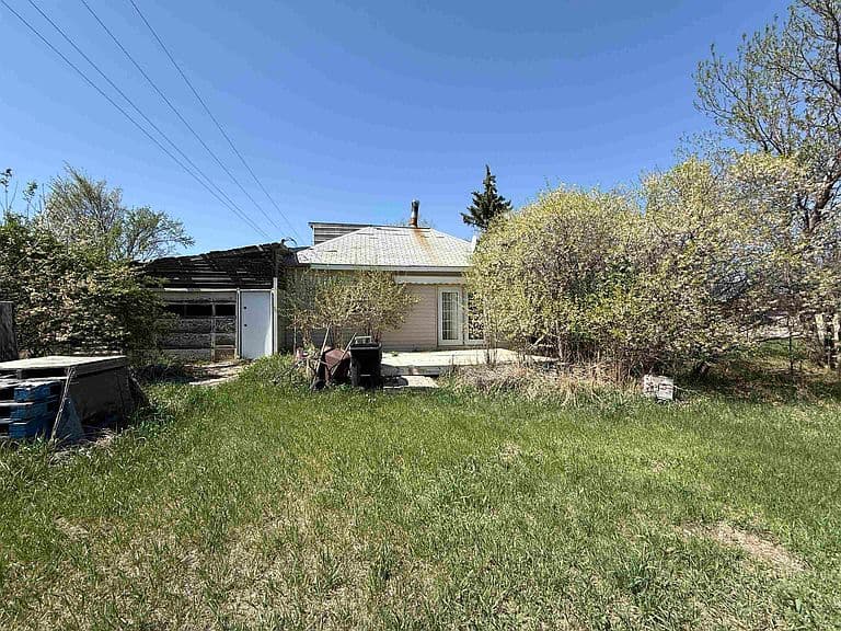 Listing photo 5