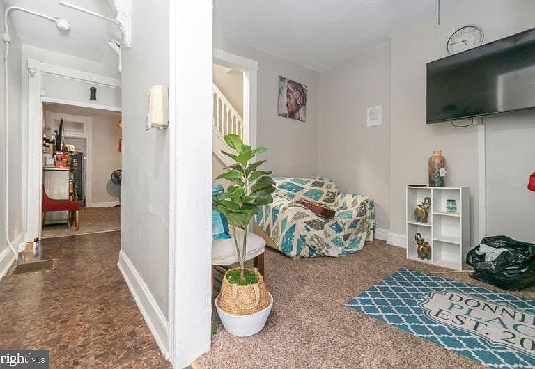 Listing photo 5
