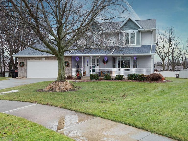 Listing photo 5