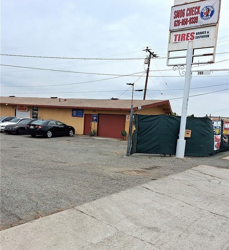 Primary listing photo