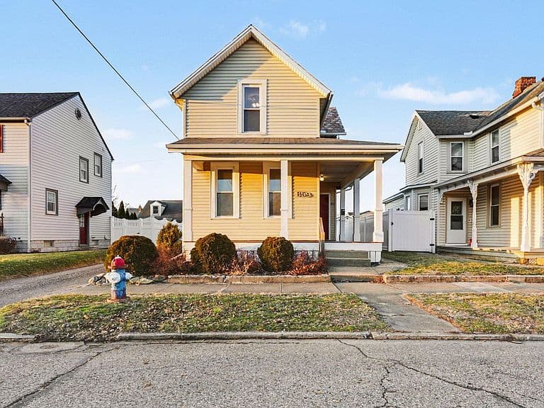 Listing photo 5