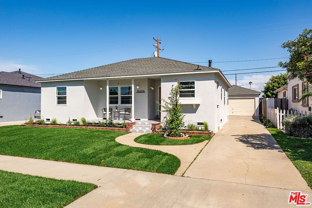 Primary listing photo