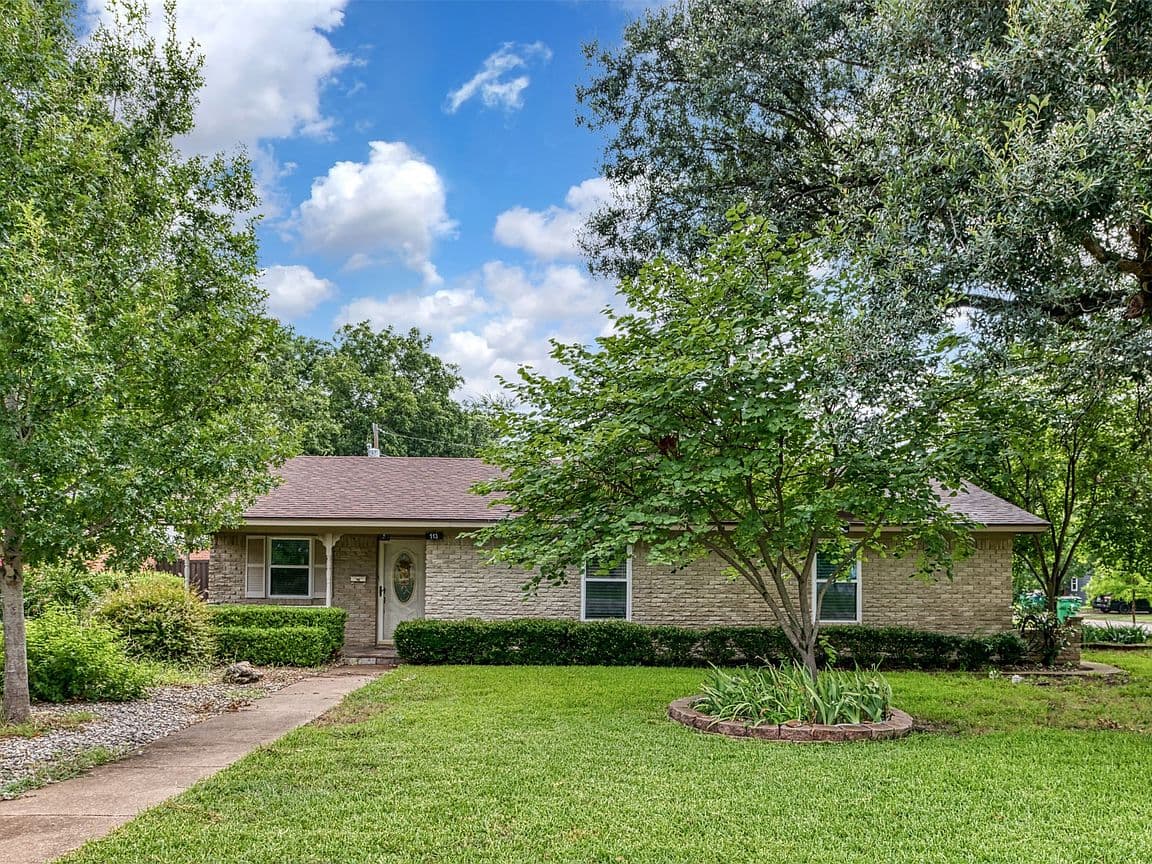 Primary listing photo