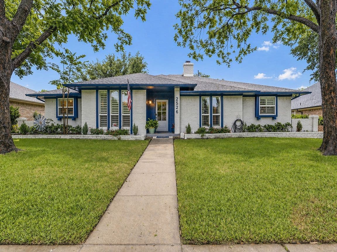 Primary listing photo