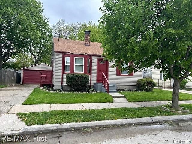 Listing photo 2