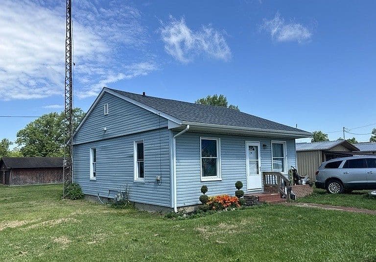 Listing photo 4