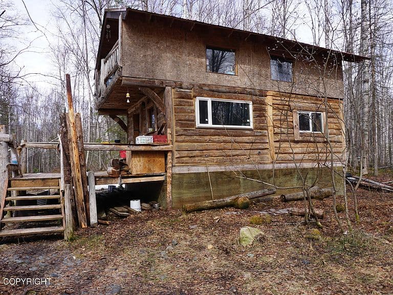 Listing photo 2