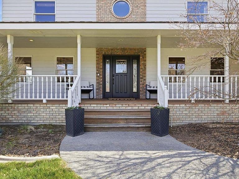 Listing photo 4