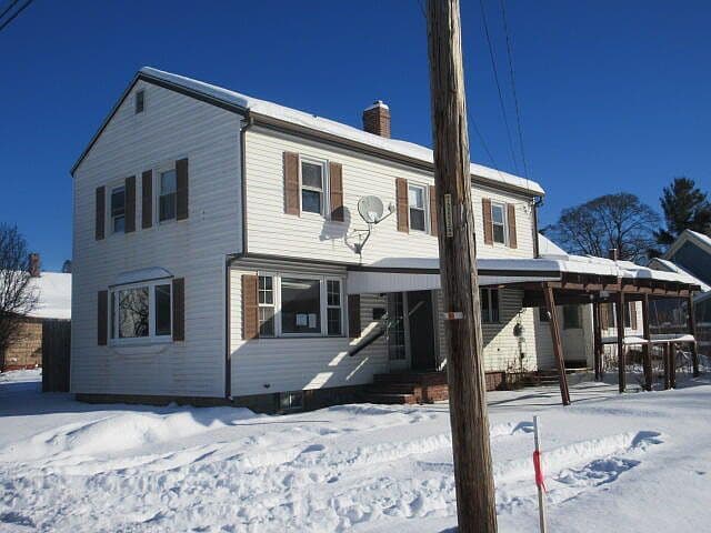 Listing photo
