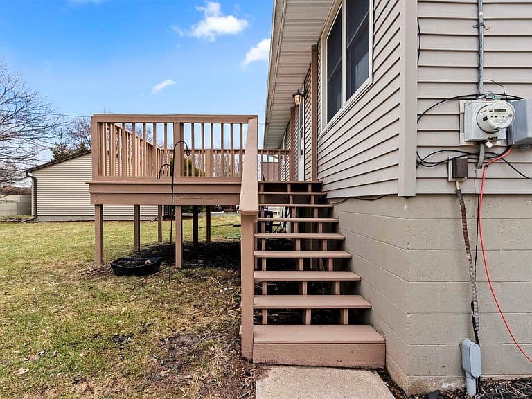 Listing photo 5