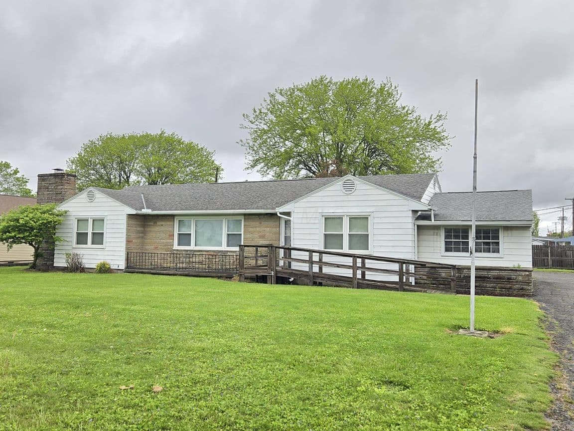 Primary listing photo