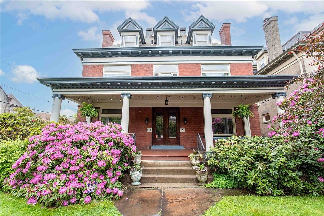 Primary listing photo