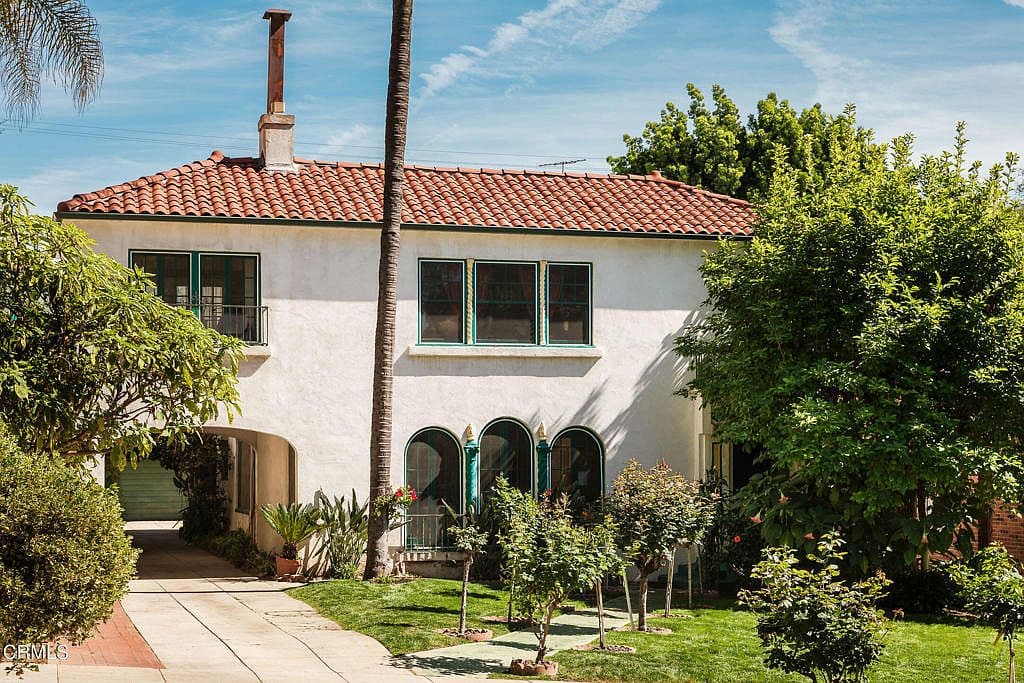 Primary listing photo