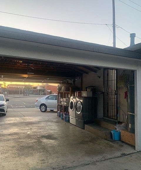 Listing photo 5