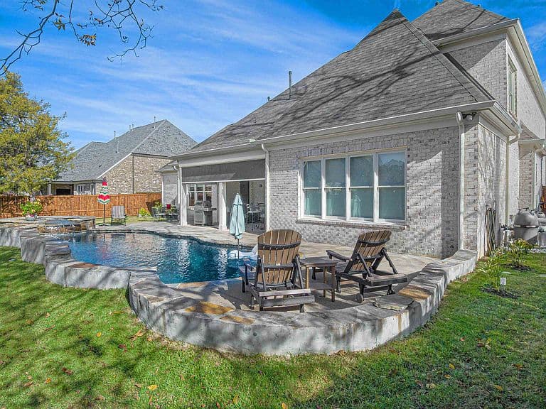 Listing photo 4