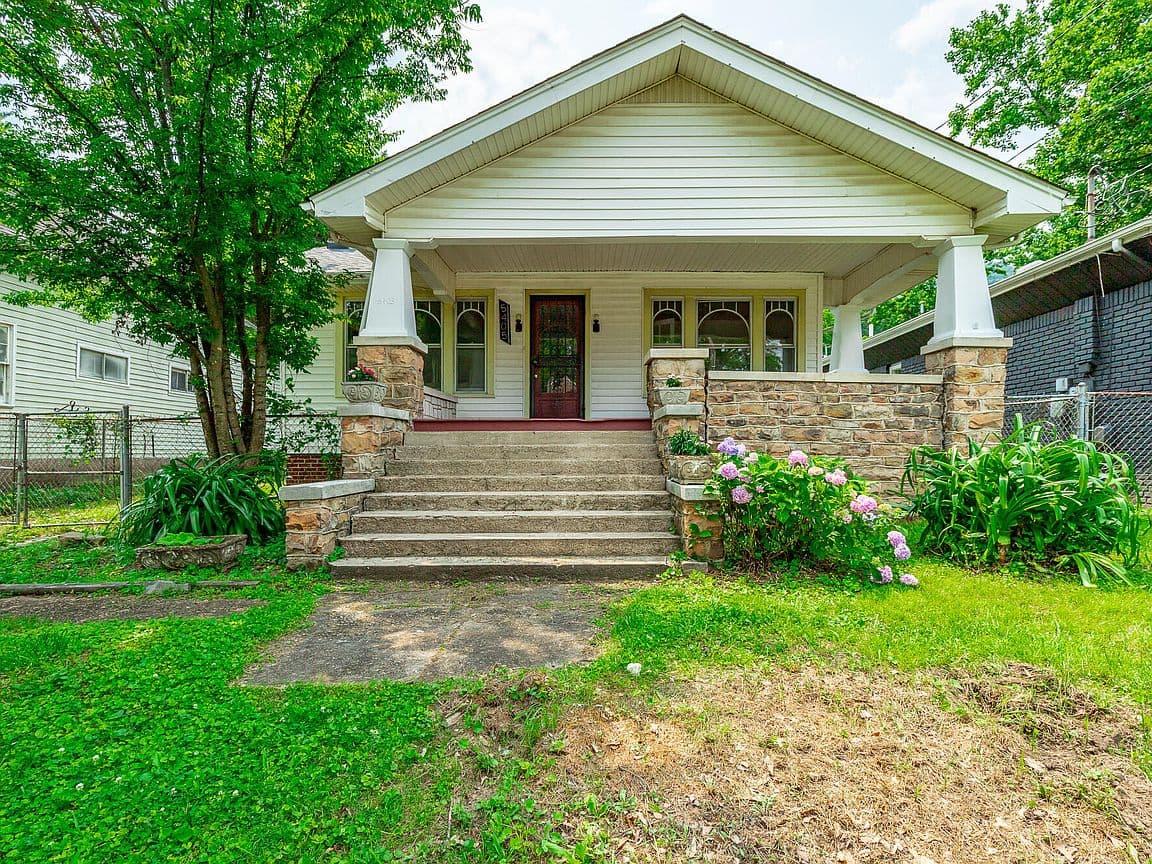 Primary listing photo