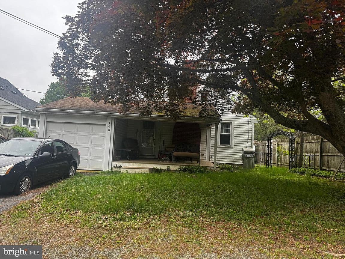 Primary listing photo