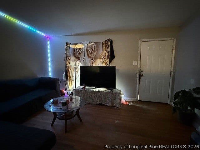 Listing photo 5