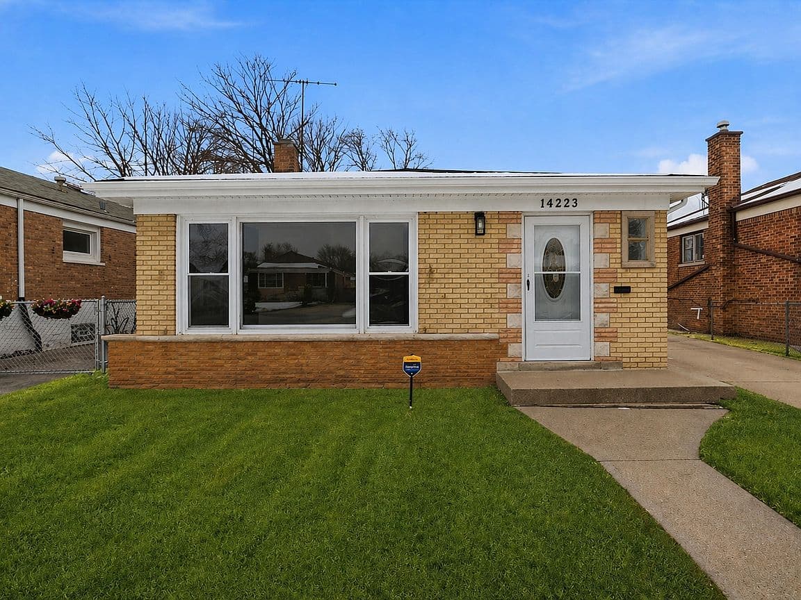 Primary listing photo