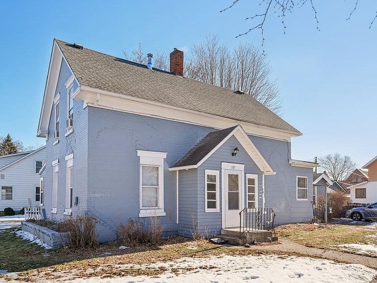 Listing photo 4