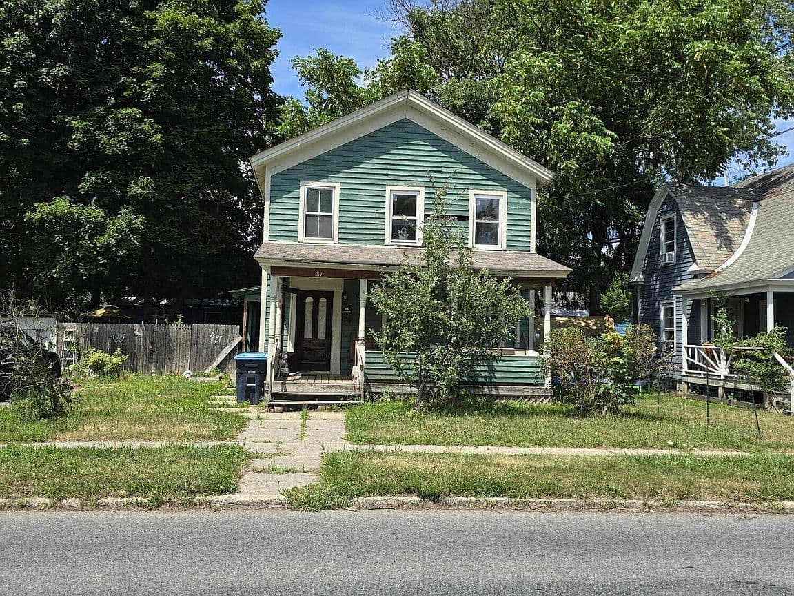 Primary listing photo