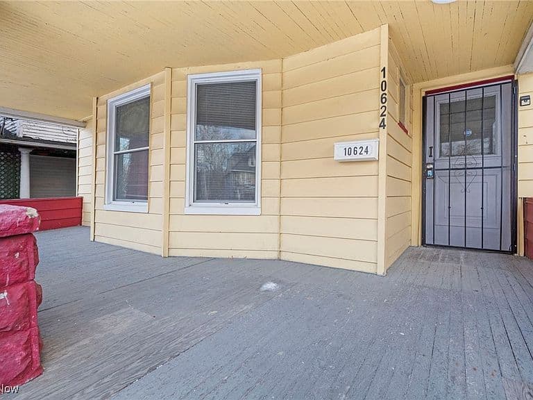 Listing photo 4