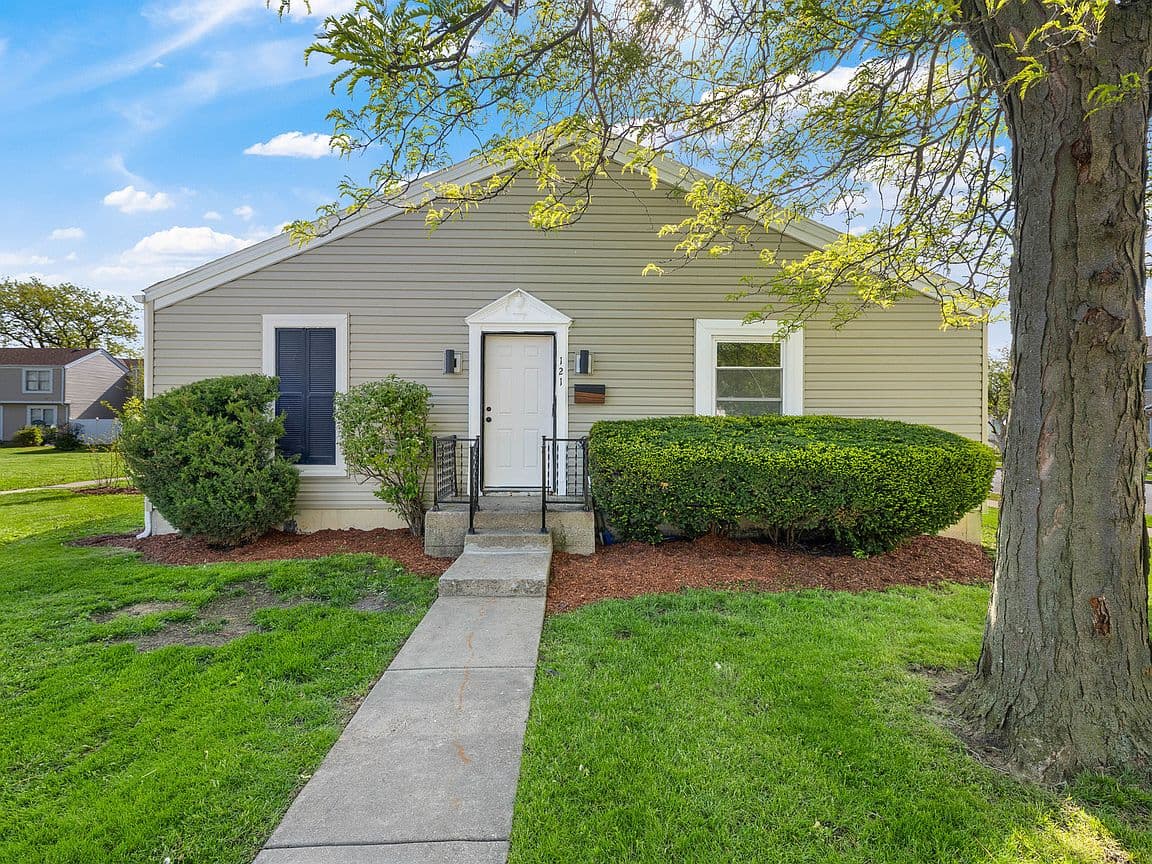Primary listing photo