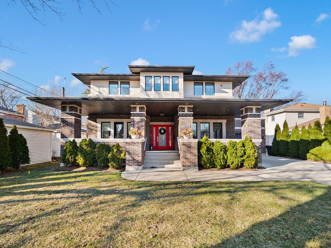 Primary listing photo