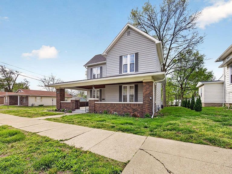Listing photo 4