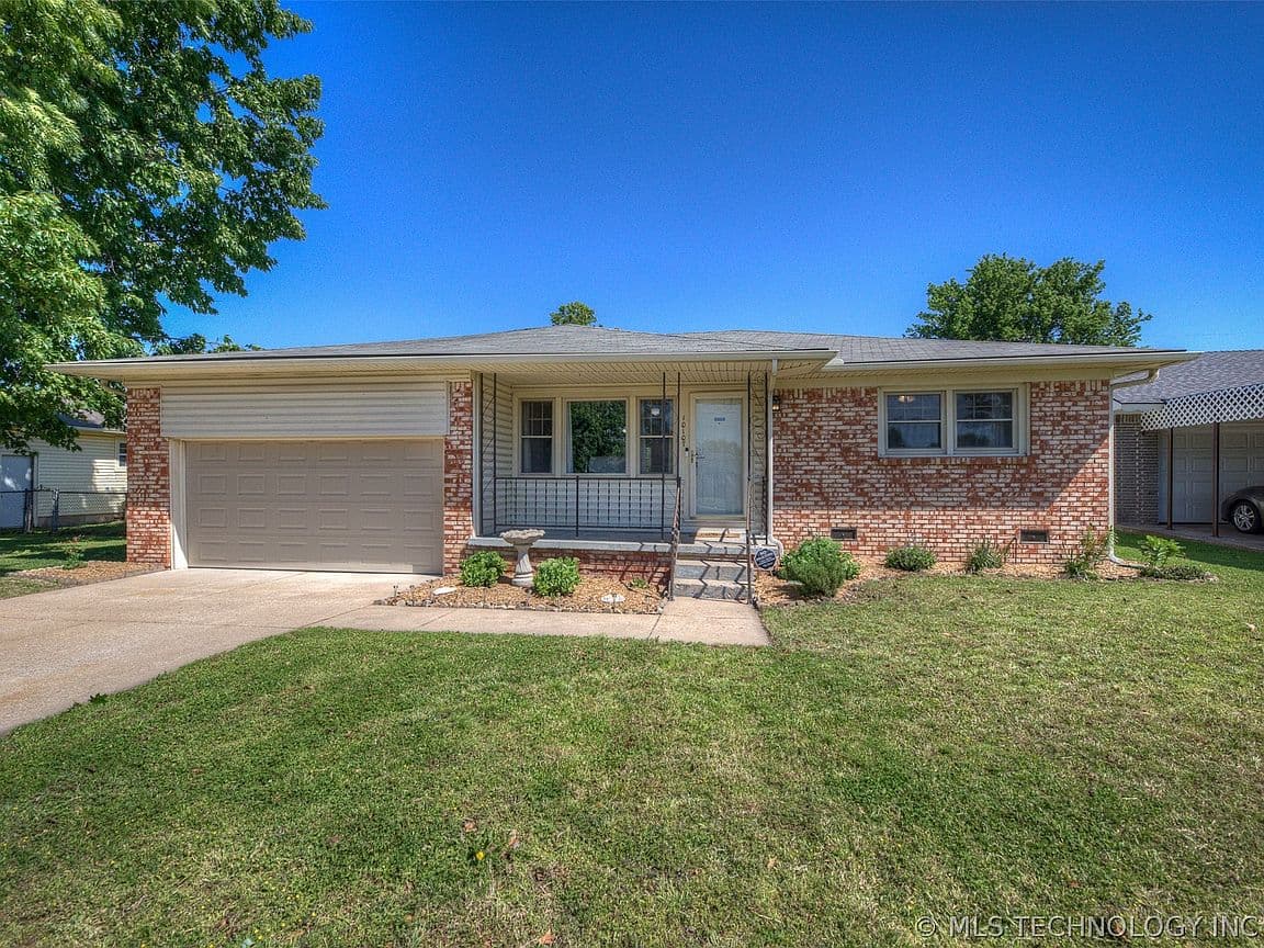 Primary listing photo