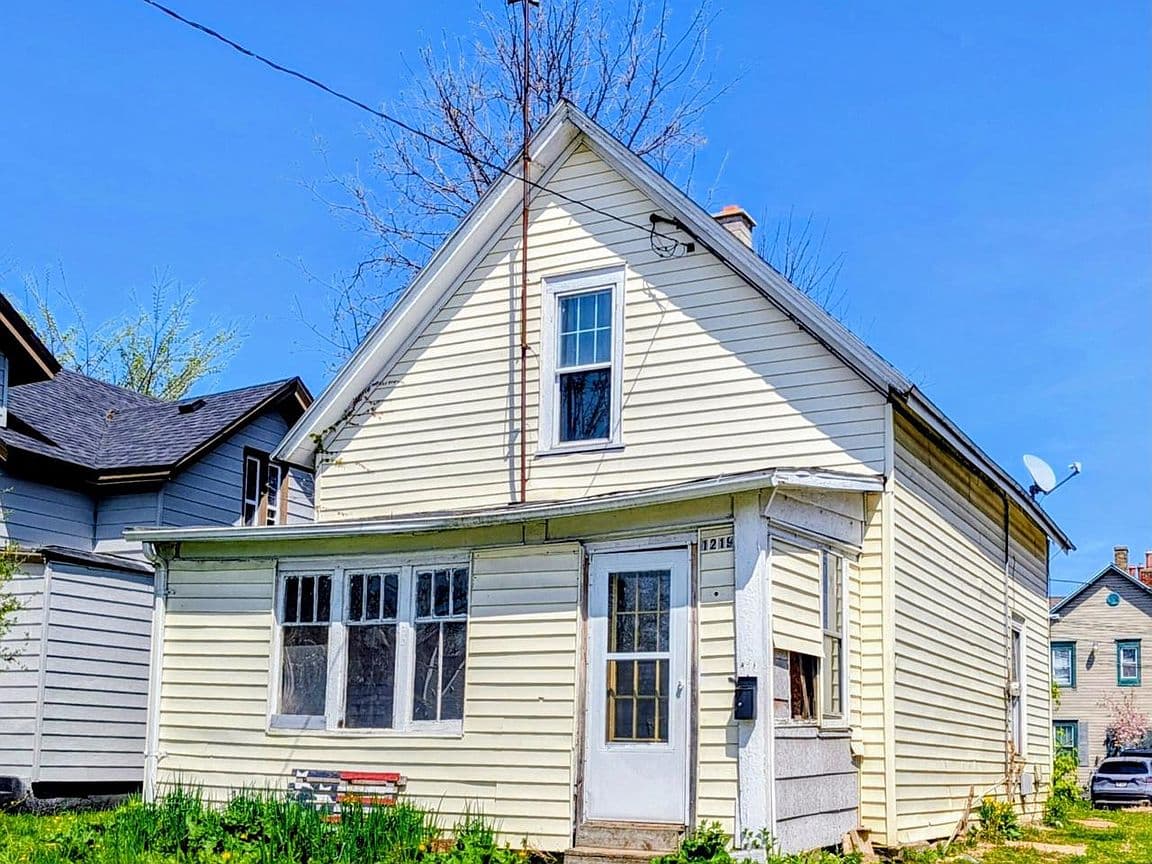 Primary listing photo